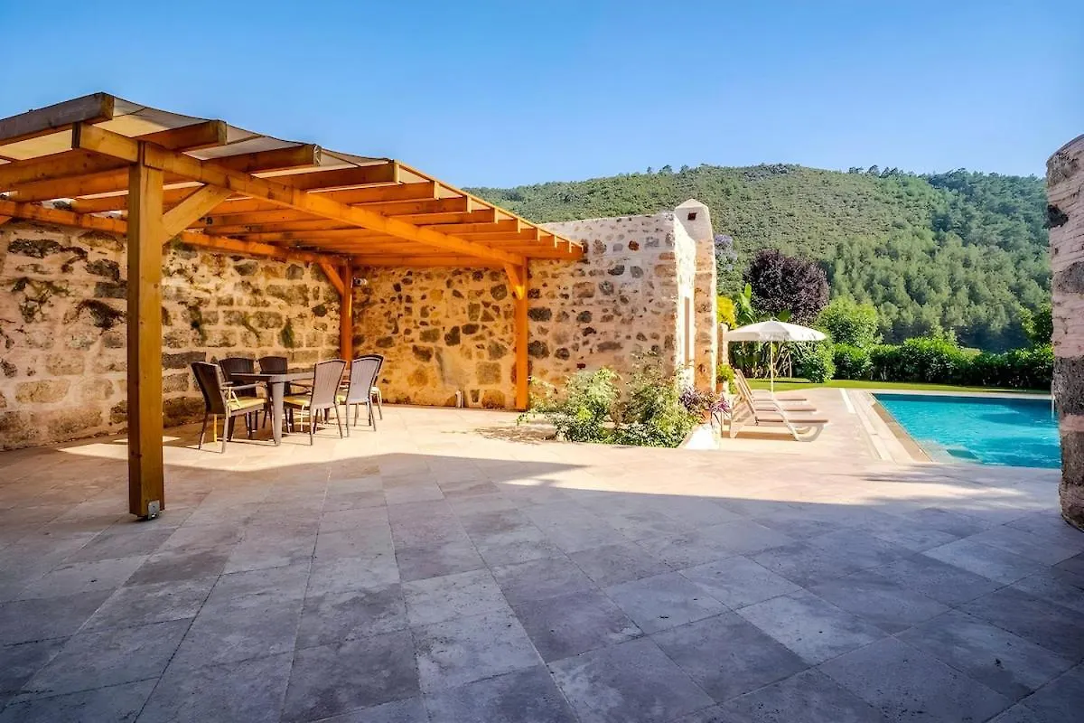 Villa Apsara - Secluded Oasis - Big Pool - Amazing Views Fethiye